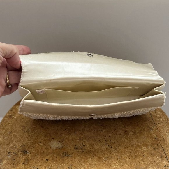 Vintage Stunning White Sequin Beaded Handmade Front Flap Clutch Purse Hong Kong - Picture 8 of 13